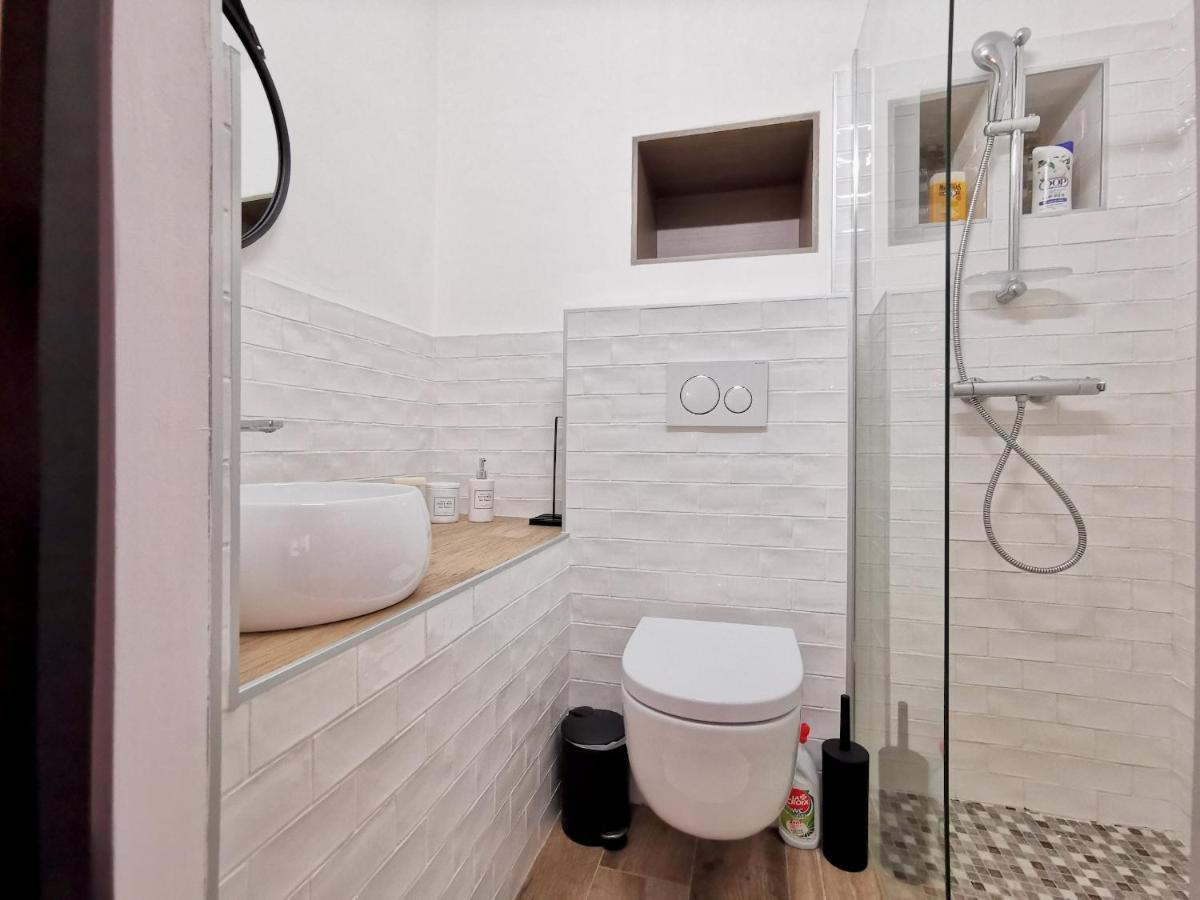 Studio Petit Opera Nizza Esterno foto